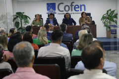 Reunião com assessores e chefes