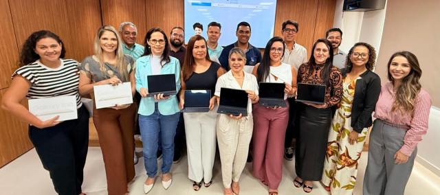 Cofen entrega tablets ao Coren-PA para fortalecer a fiscalização nos estados do Pará, Amapá e Roraima
